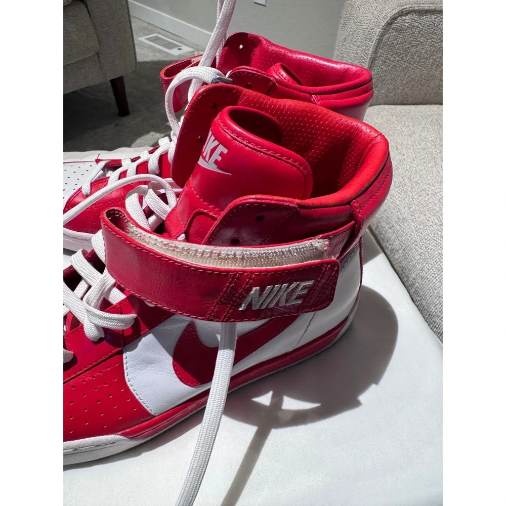 Nike Air Flytop White/Red NWOT Mens Size‎ 9
